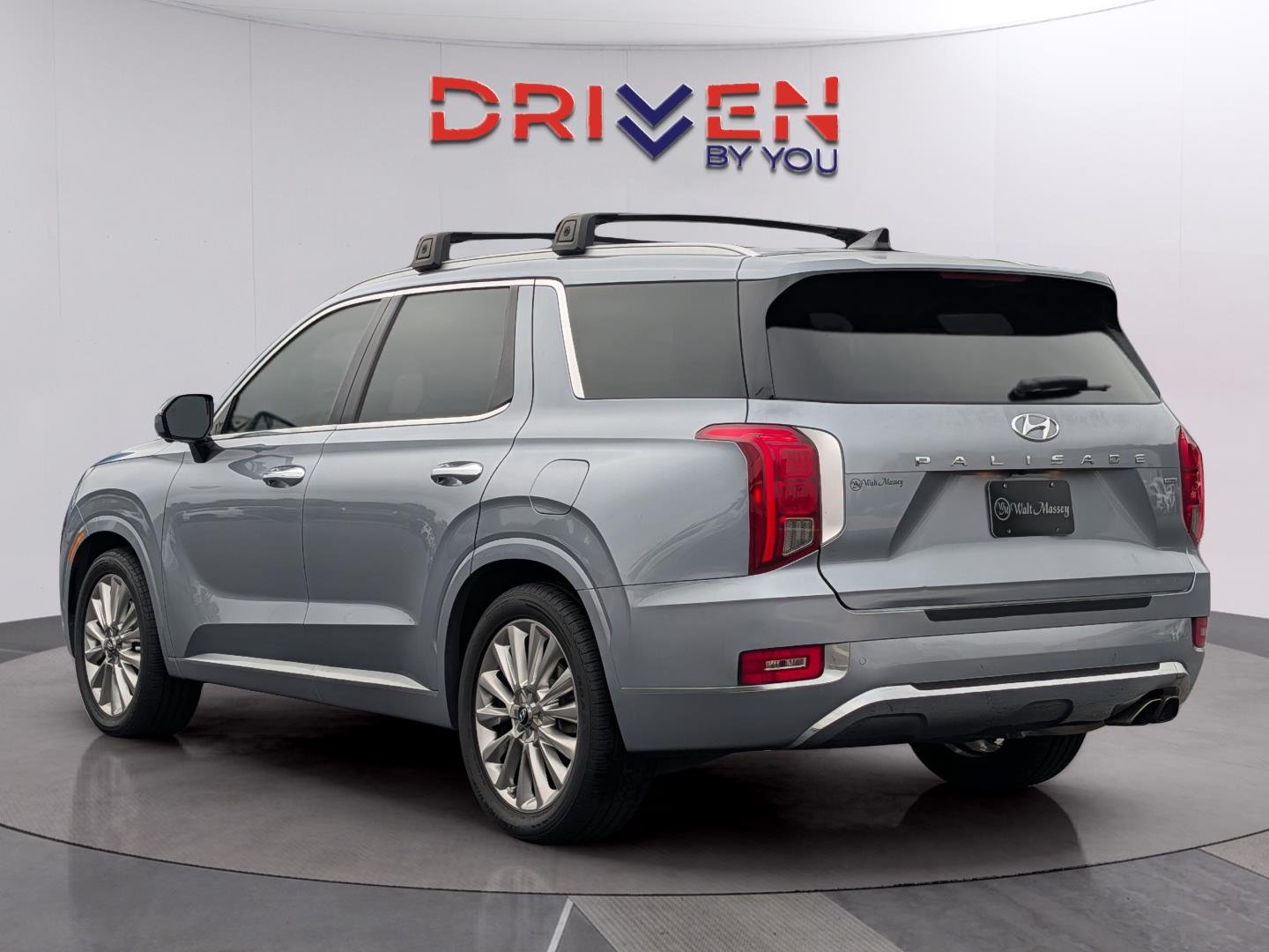 Used 2020 Lagoon Silver Hyundai Limited image 3