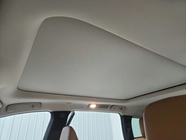 Used 2025 Blue INFINITI Sensory image 22