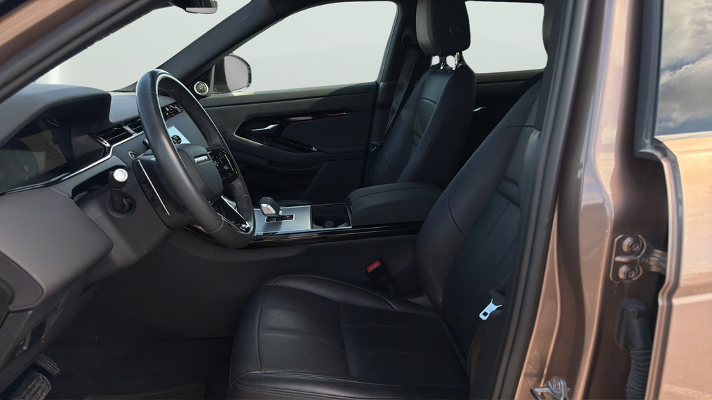 Used 2024 Brown Land Rover S image 17