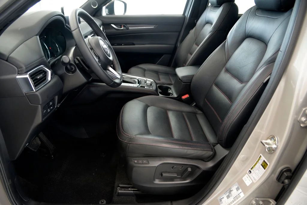 Certified Used 2025 Silver Mazda 2.5 Turbo Premium image 15