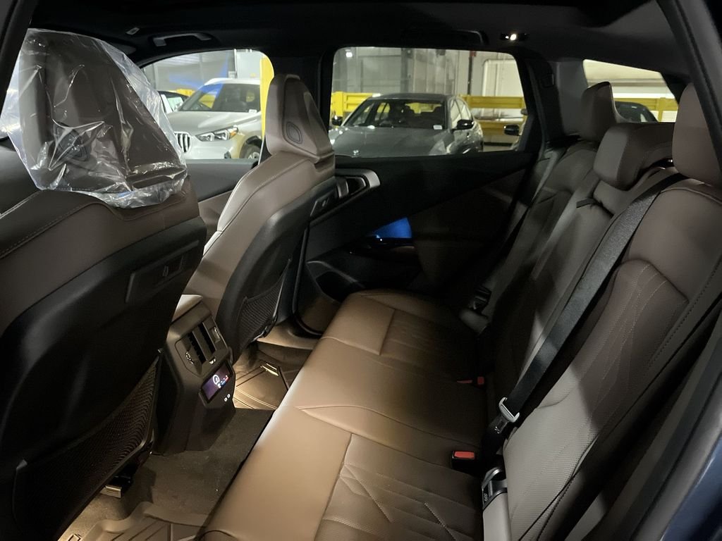 New 2026 Blue Metallic BMW 30 xDrive image 23