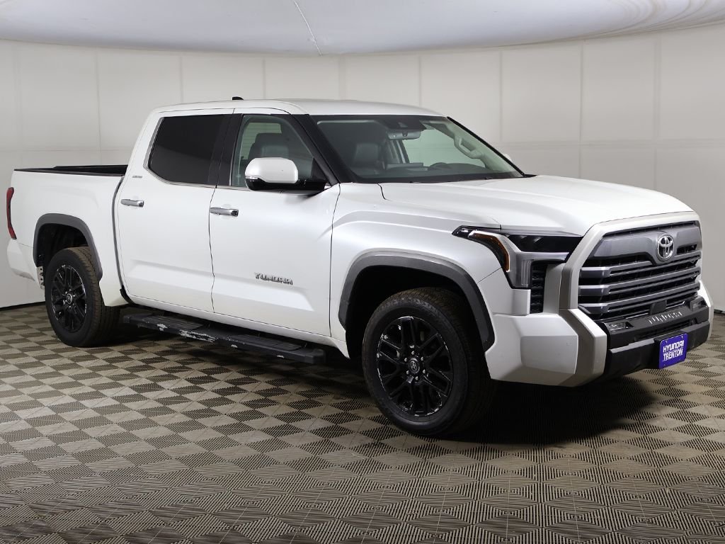 2023 Toyota Tundra Limited - Photo 38