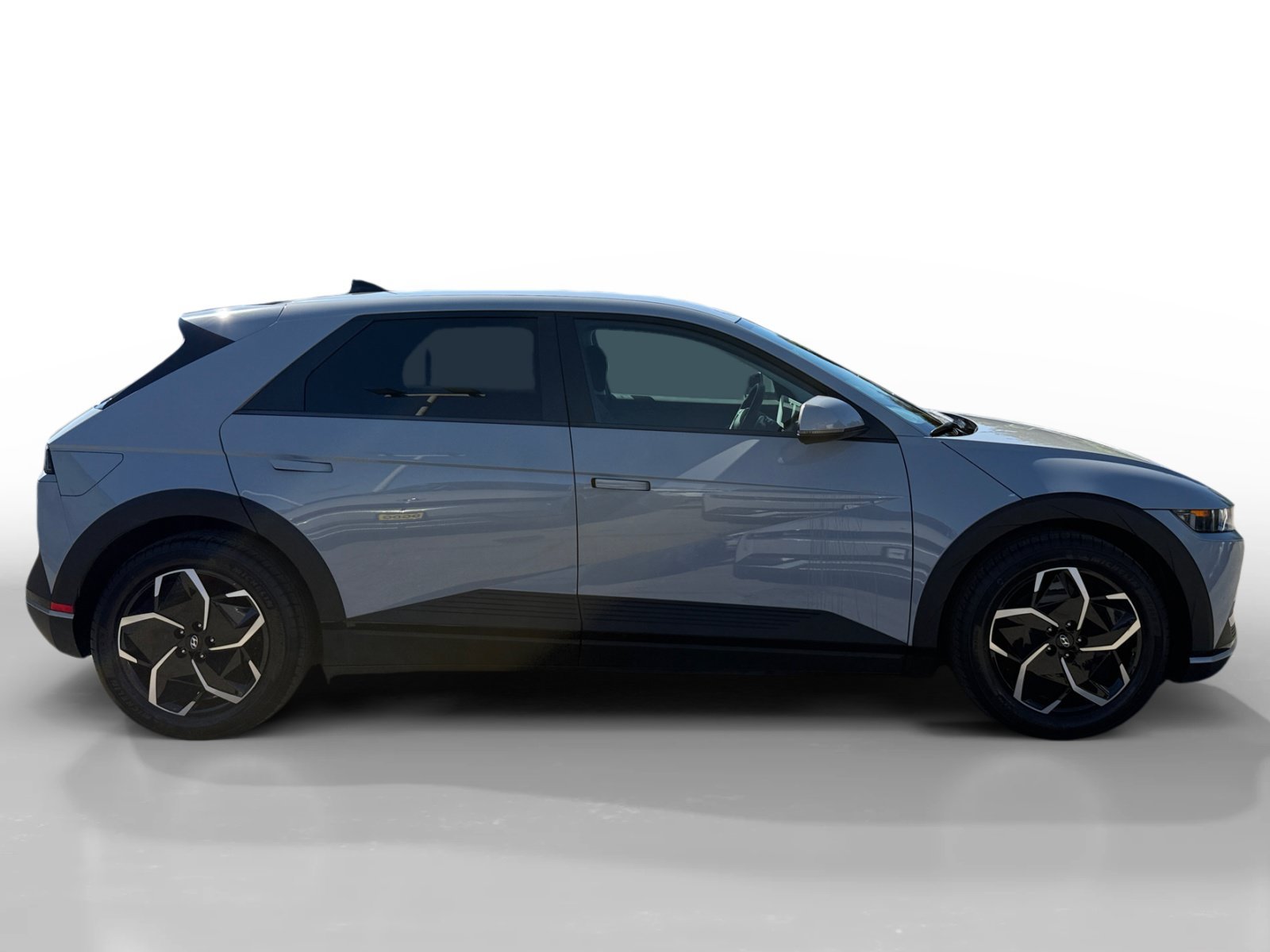 Certified Used 2024 Cyber Gray Hyundai SEL image 6