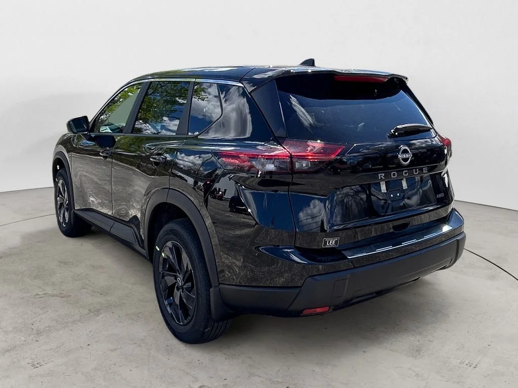 New 2026 Super Black Nissan SV image 3