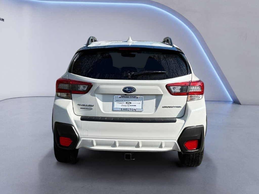 Used 2022 White Subaru Premium image 5