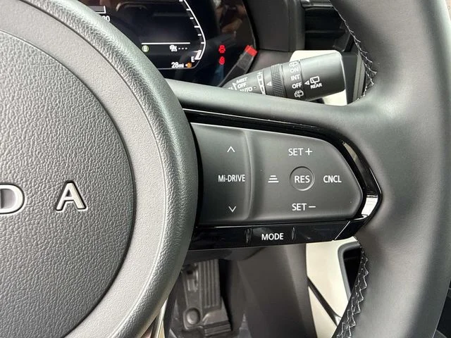 New 2026 Navy Blue Mica Mazda 2.5 S Select AWD image 29