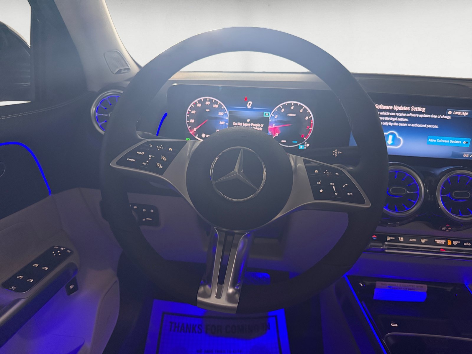 New 2026 Cirrus Silver Metallic Mercedes-Benz GLB 250 image 11