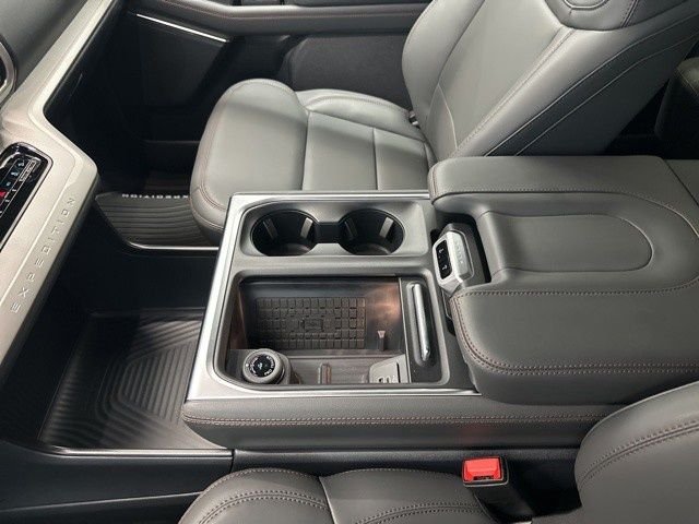 2025 Ford Expedition Active - Photo 37