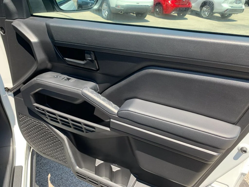 Used 2025 White Toyota SR image 19