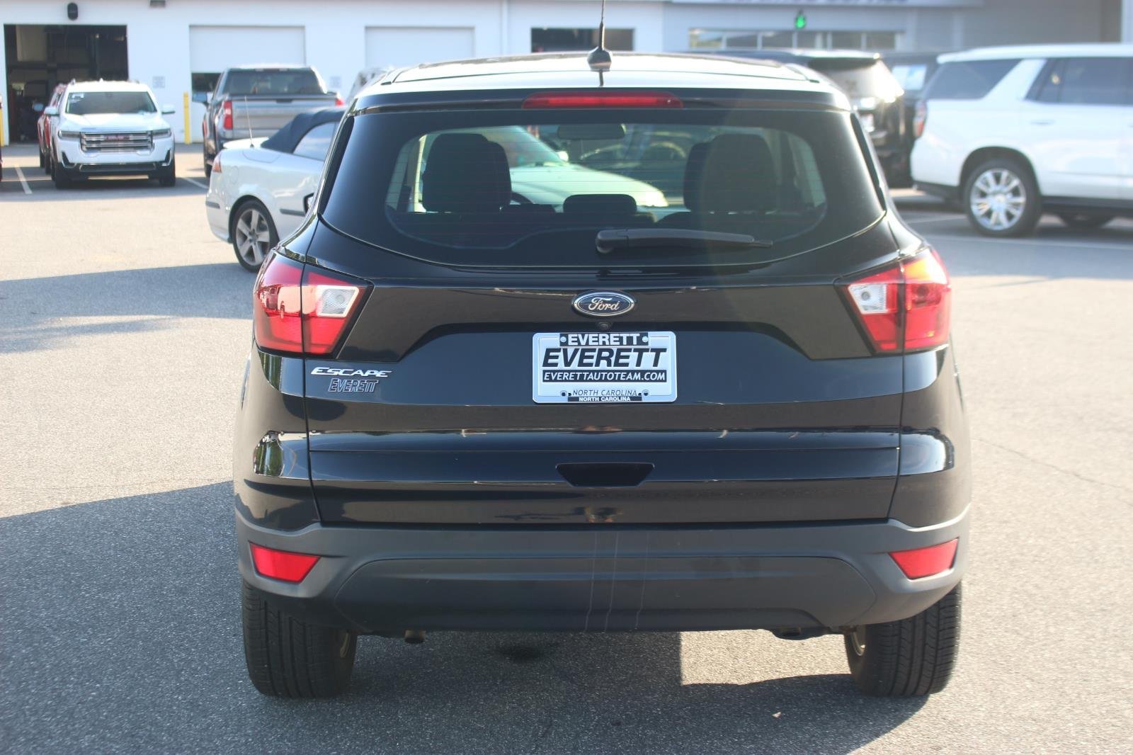 Used 2019 Black Ford S image 6