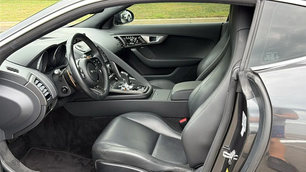 Used 2015 Gray Jaguar S image 9