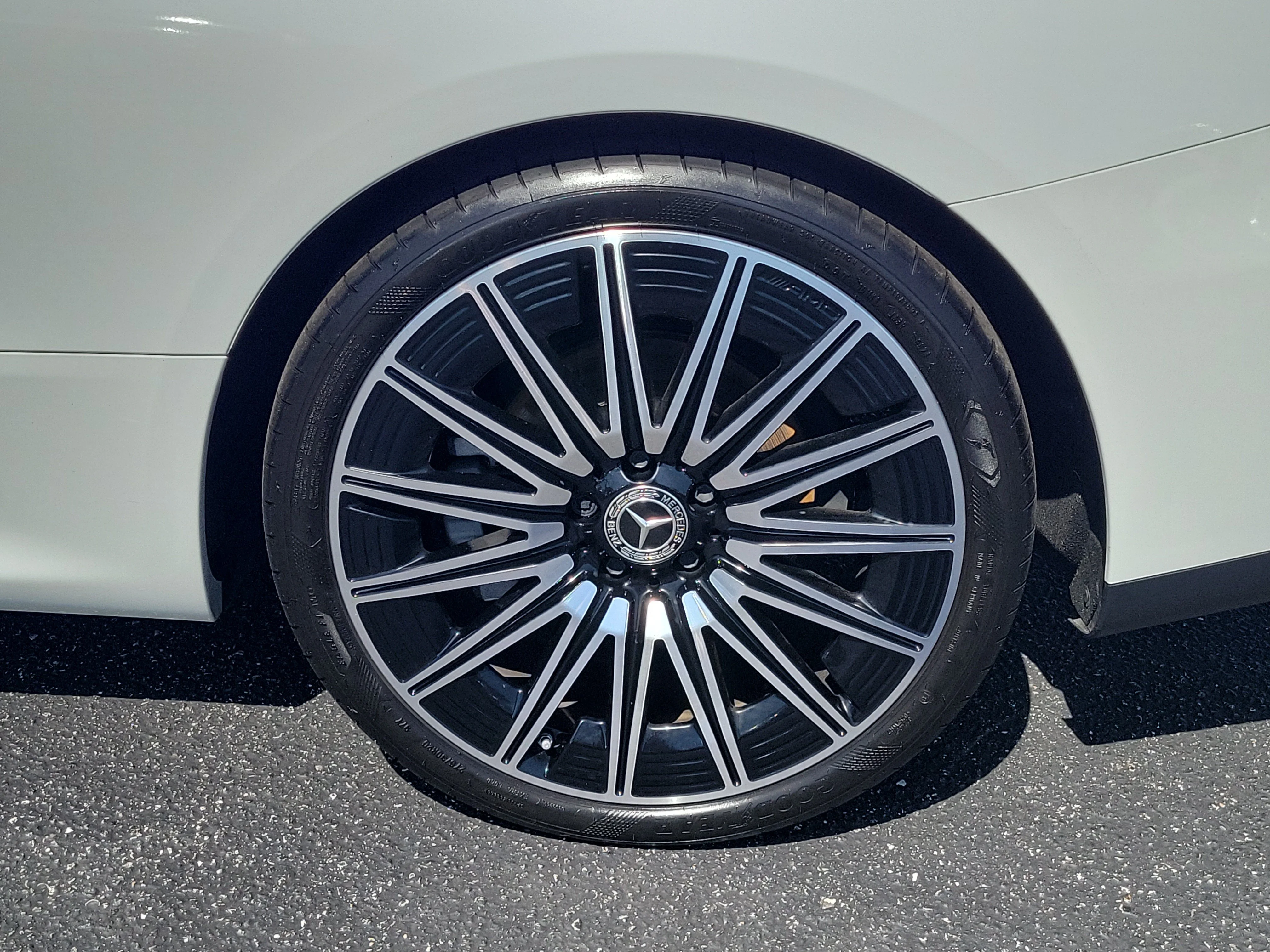 Used 2024 White Mercedes-Benz CLE 300 image 31