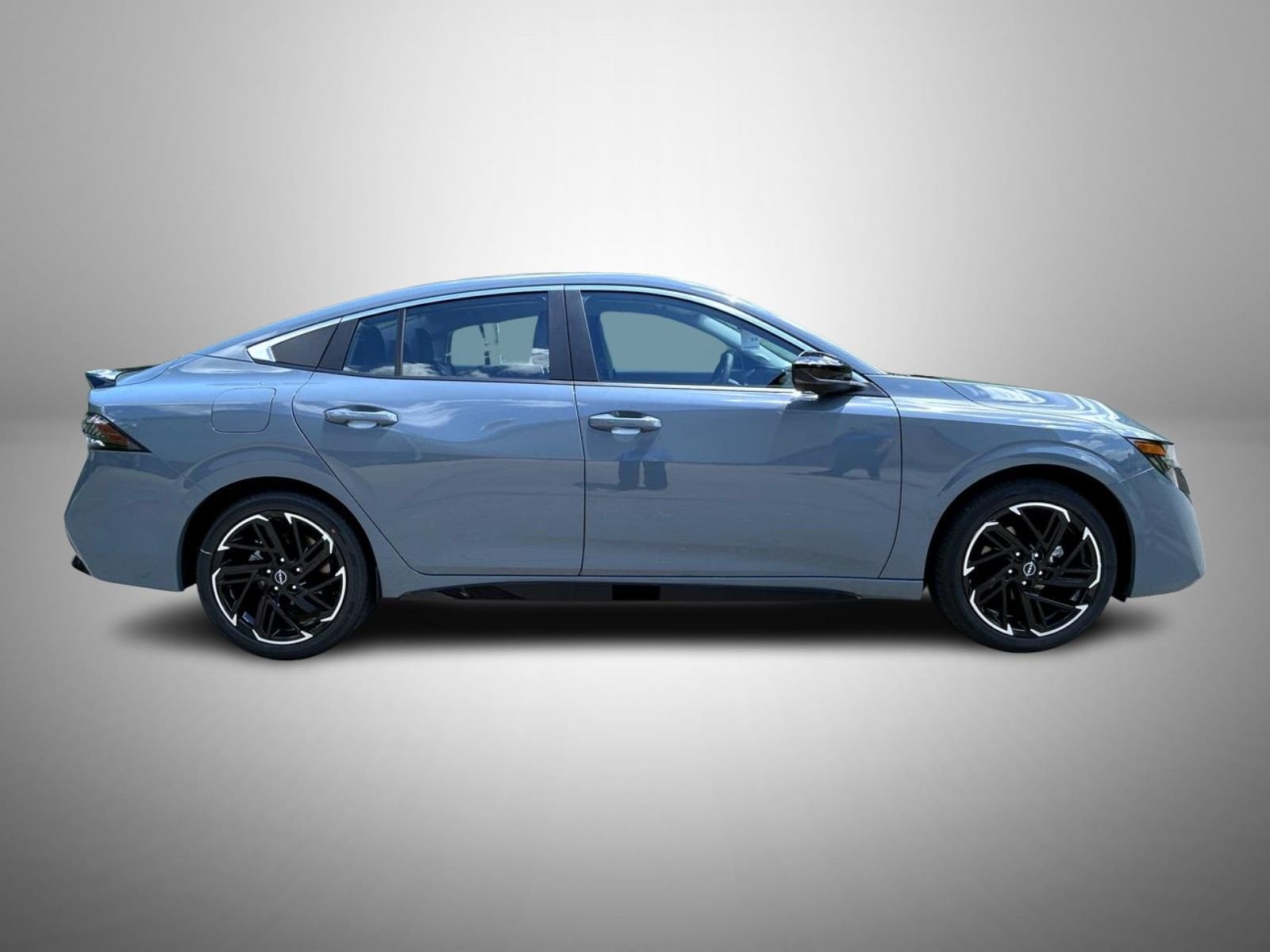 New 2026 Atlantic Gray Metallic Nissan SR image 4