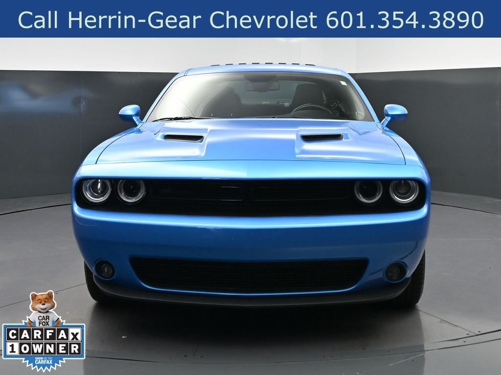 2023 Dodge Challenger SXT - Photo 10