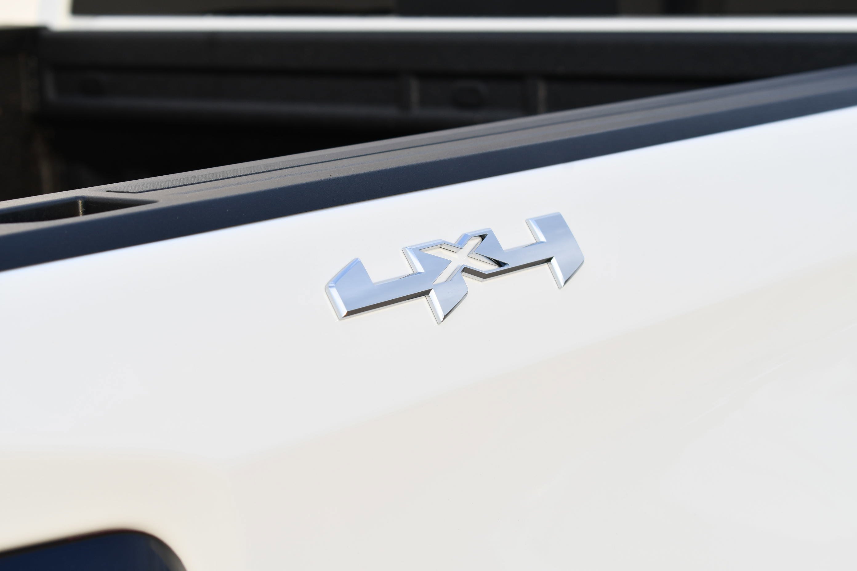 2026 GMC Sierra 1500 SLE - Photo 11