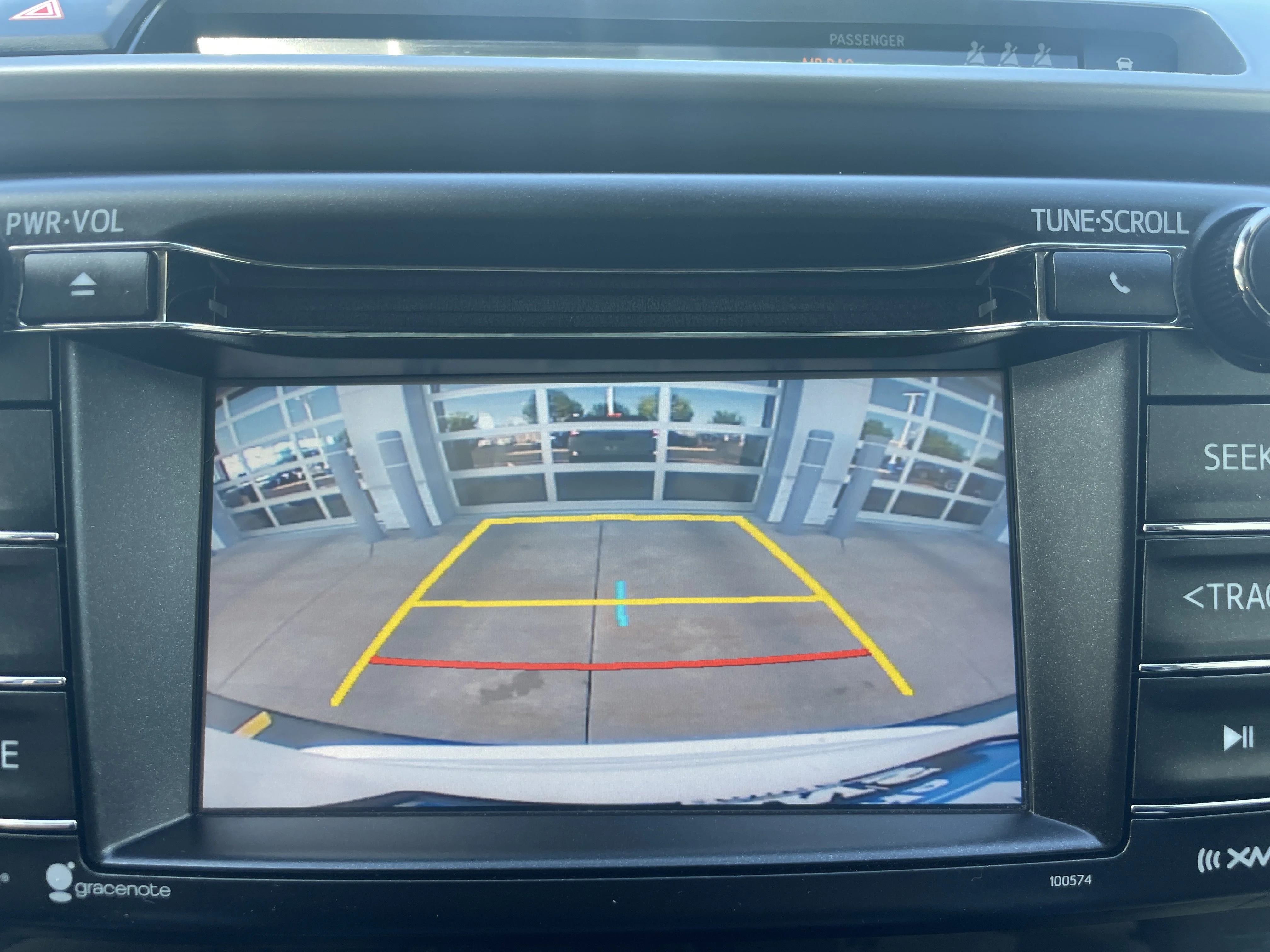 Used 2017 Super White Toyota XLE image 15
