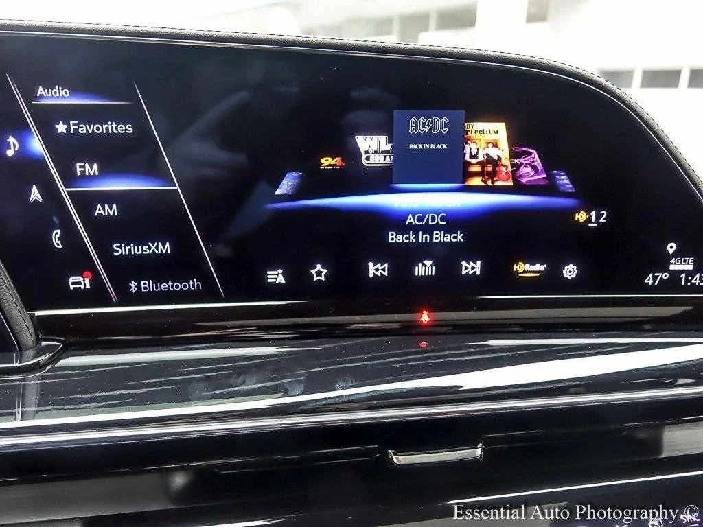 2024 Cadillac Escalade V-Series - Photo 18