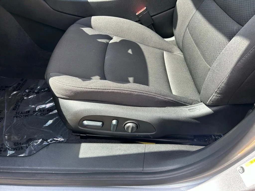 Used 2024 Gray Chevrolet LT image 17