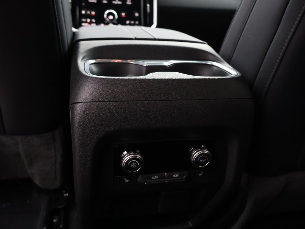 2027 GMC Acadia Elevation - Photo 13