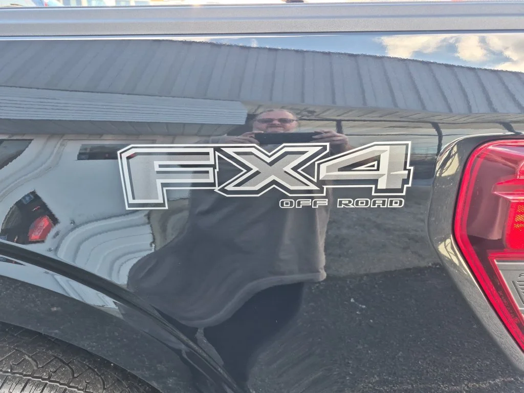 2025 Ford F-150 XLT - Photo 7