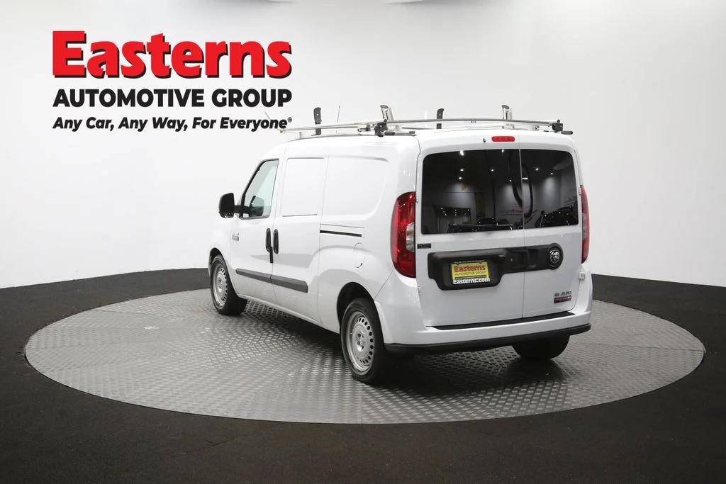 Used 2022 White Ram Base image 62
