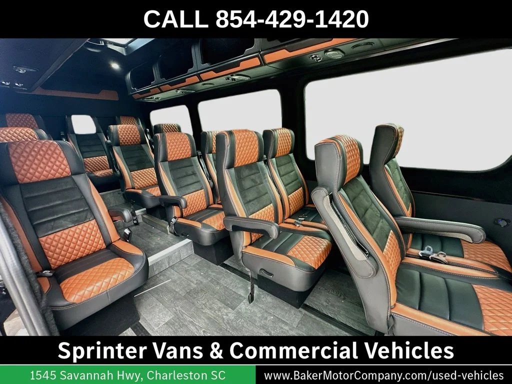 Used 2023 Obsidian Black Metallic Mercedes-Benz LA West Executive Shuttle image 28