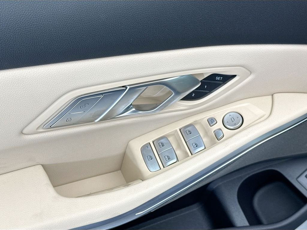New 2026 Blue Metallic BMW 330i xDrive image 22