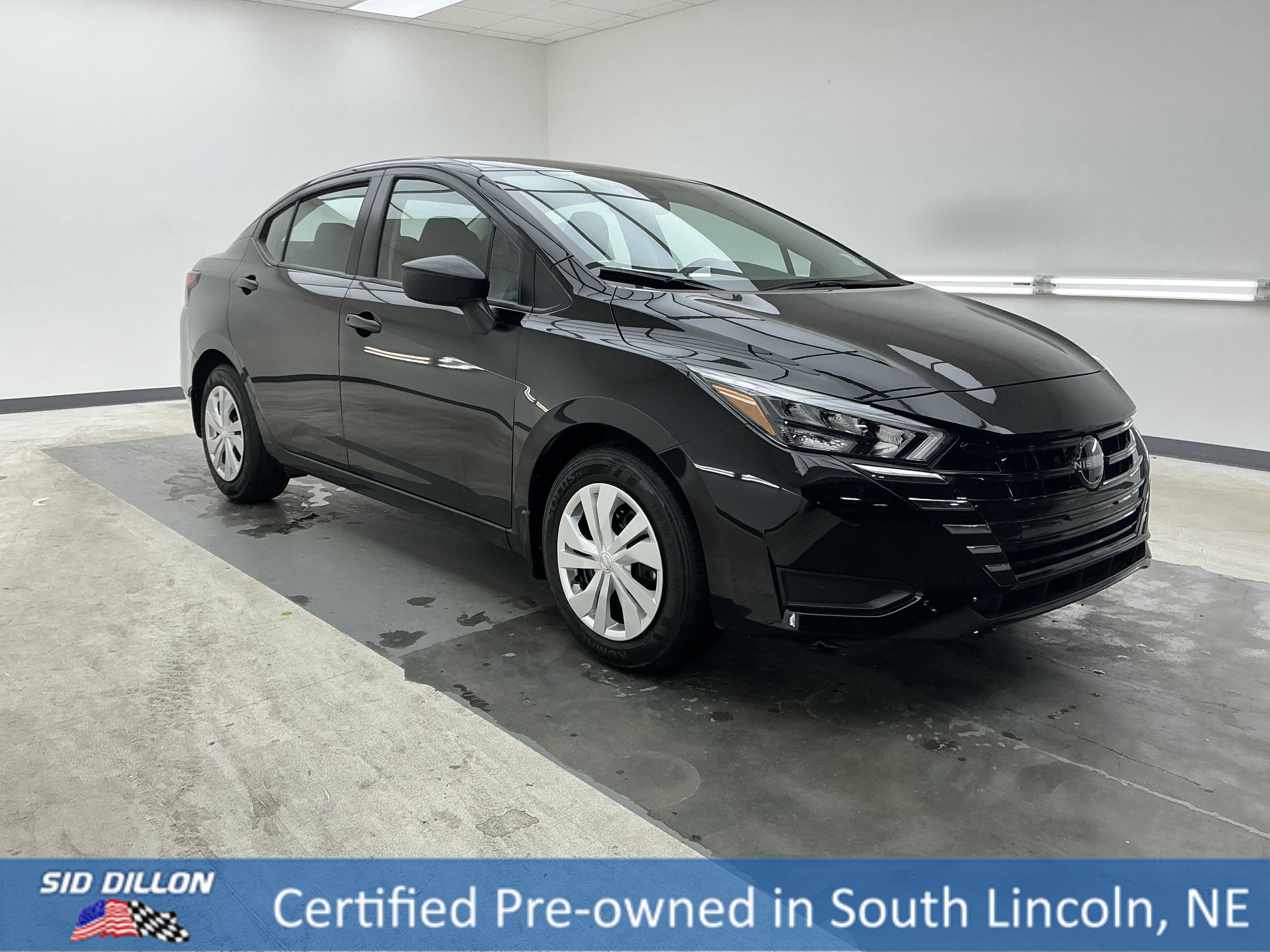 Used 2025 Super Black Nissan S image 3