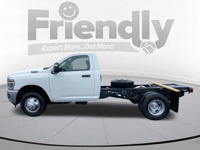 New 2026 Bright White Clear-Coat Exterior Paint RAM Tradesman image 8