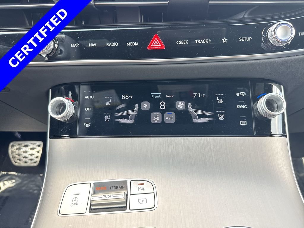 2026 GENESIS GV70 Sport Advanced - Photo 17