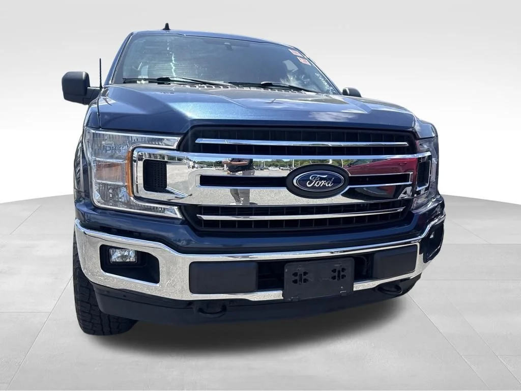 Used 2020  Ford XLT image 4