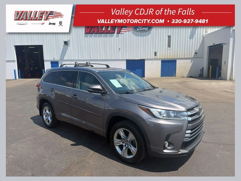 Used 2018 Gray Toyota Limited image 1