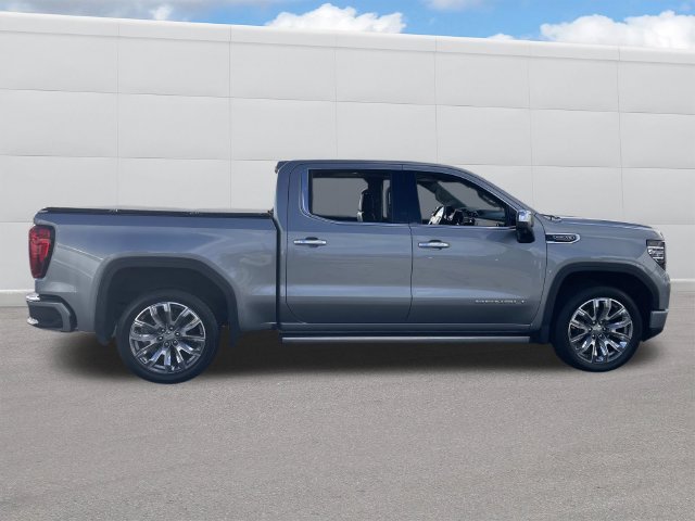 Used 2024 Sterling GMC Denali image 8