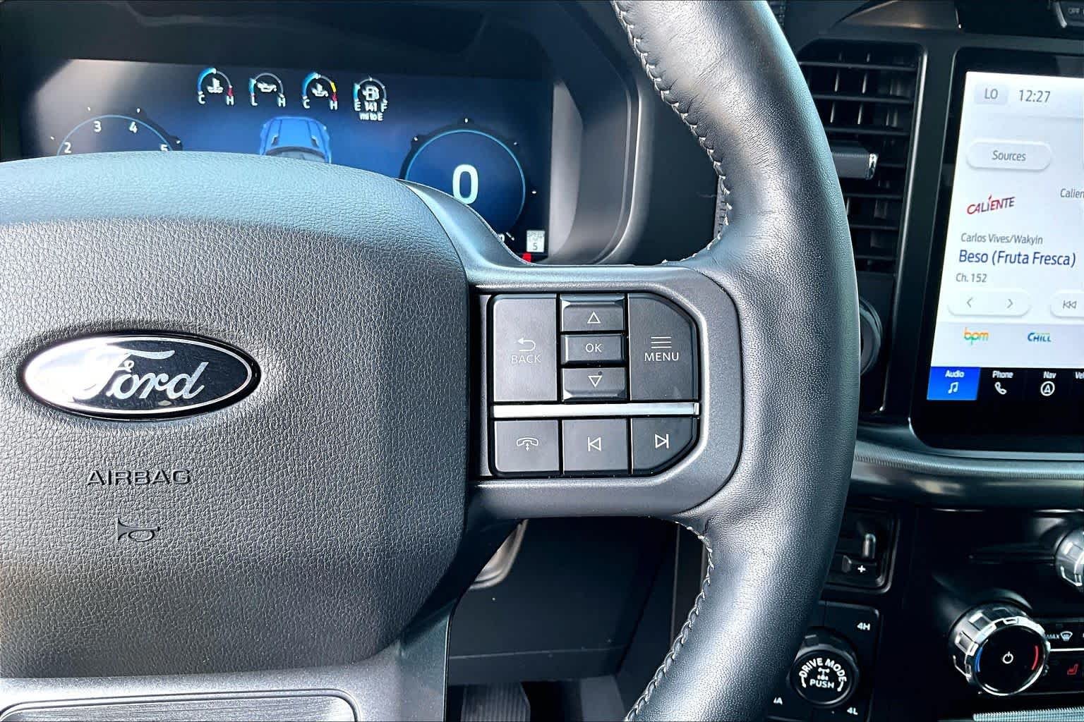 Used 2024 Agate Black Metallic Ford LARIAT image 27