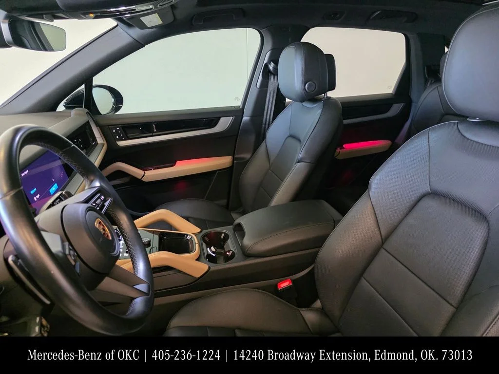 Used 2024 Black Porsche Base image 13