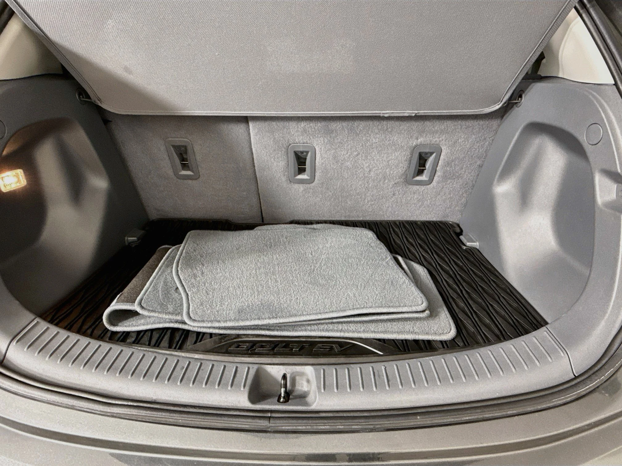 Used 2019 (Includes (TUS) Black grille.) Chevrolet Premier image 26