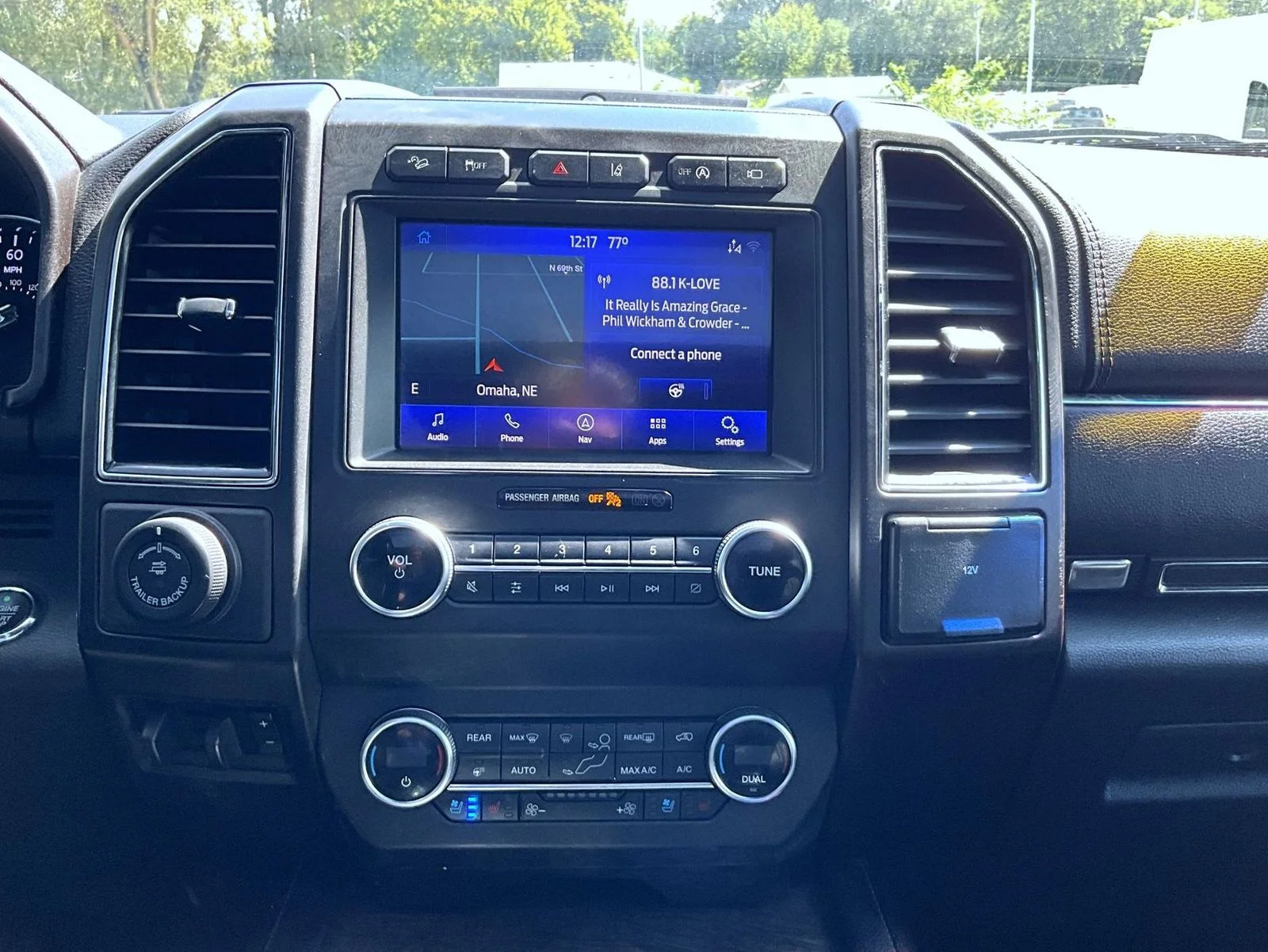 Used 2020 Silver Ford Limited image 14