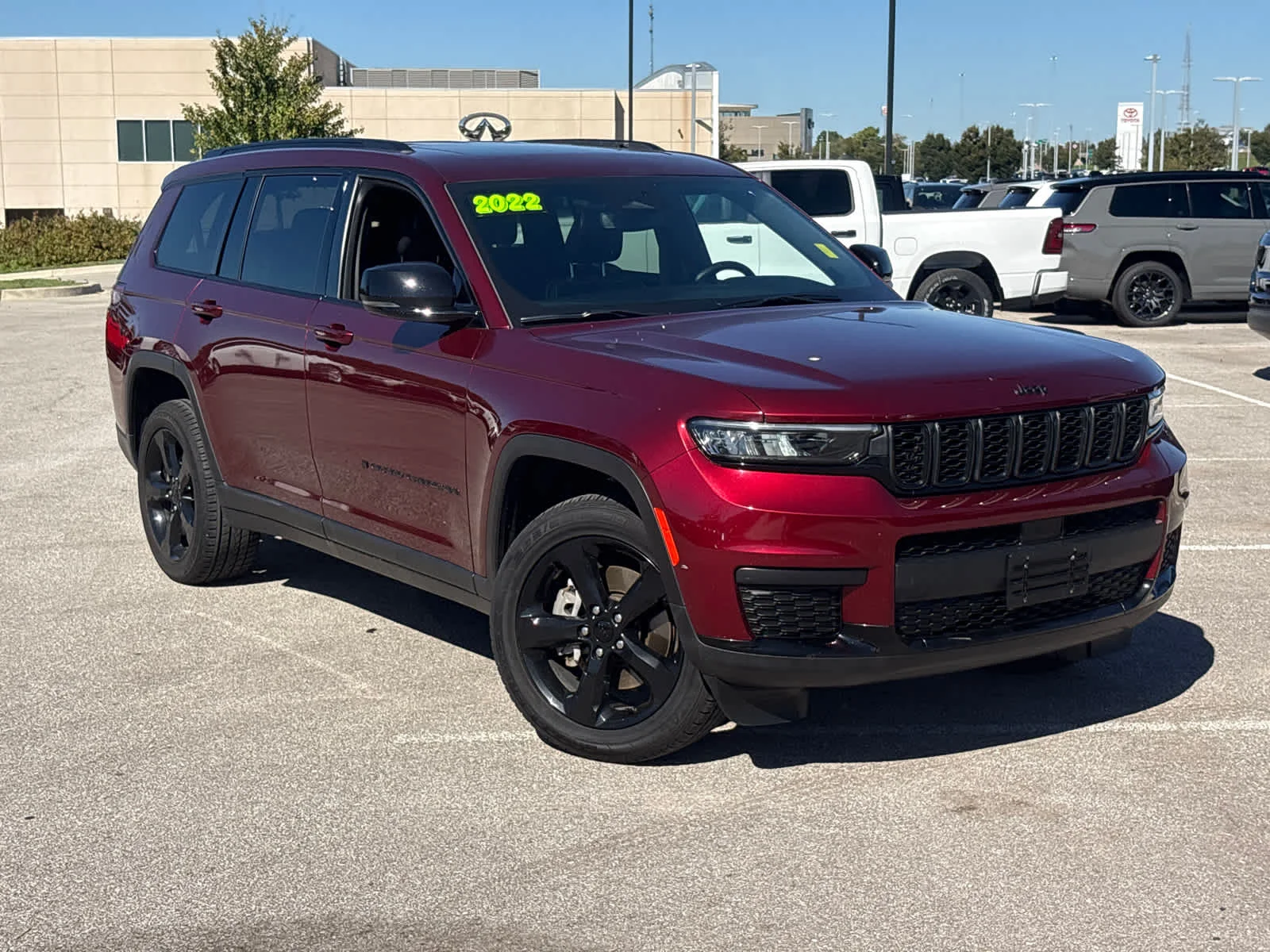Used 2022 Jeep Grand Cherokee L Altitude with VIN 1C4RJKAG3N8634147 for sale in Kansas City