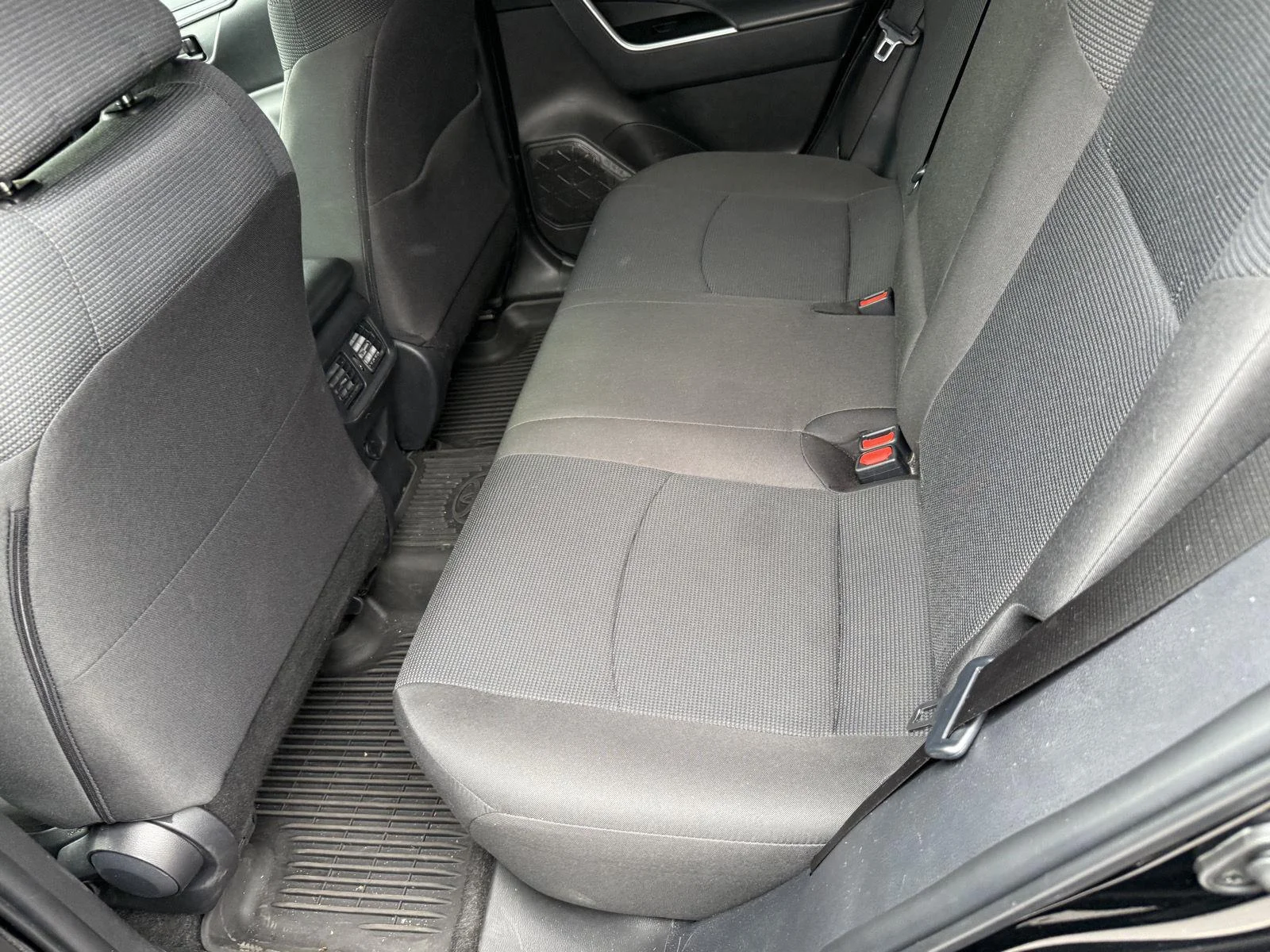Used 2025 Midnight Black Metallic Toyota LE image 9