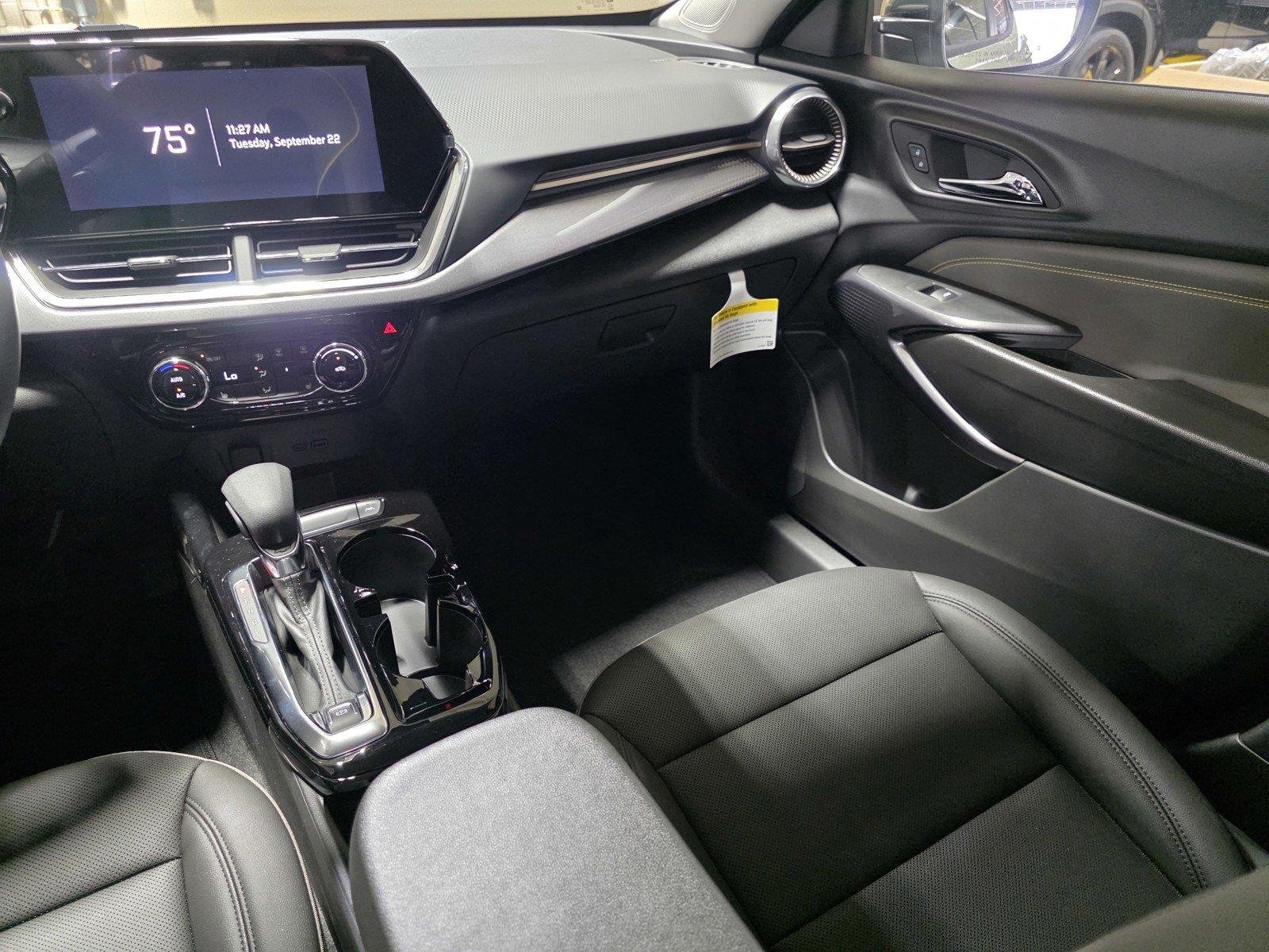 2026 Chevrolet Trax Activ - Photo 17