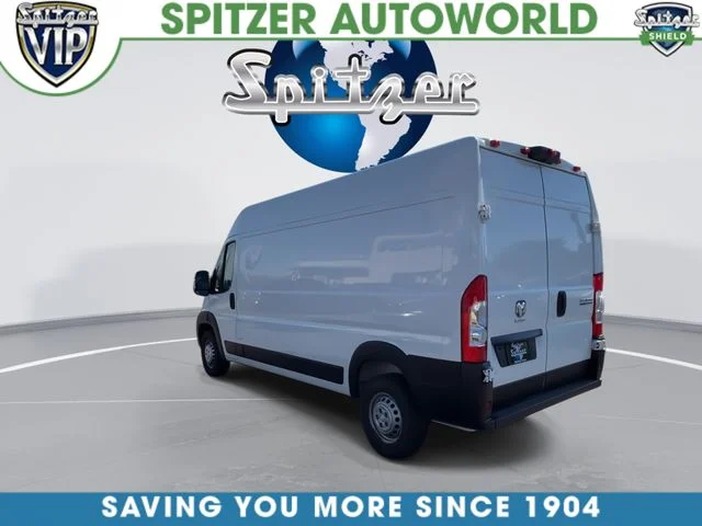 Used 2025 White Ram High Roof image 9