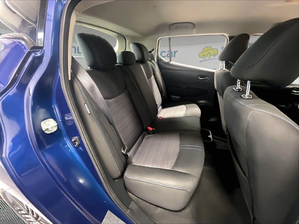 Used 2025 Blue Nissan SV Plus image 16