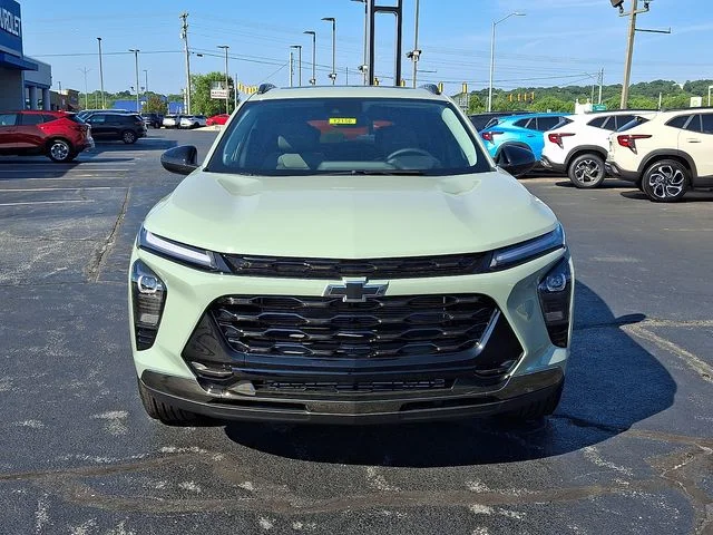 New 2026 Green Chevrolet ACTIV image 2