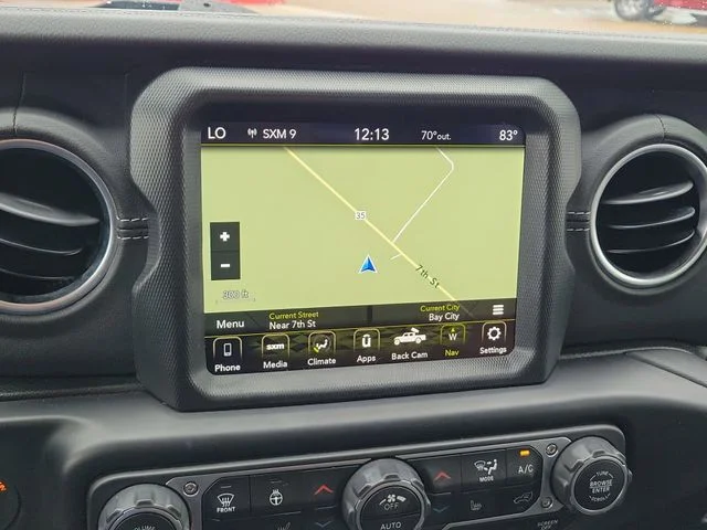 Used 2022 Gray Jeep Overland image 30
