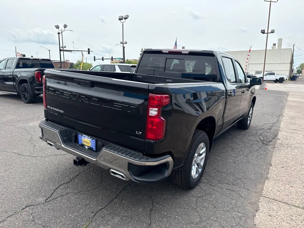 2026 Chevrolet Silverado 1500 LT - Photo 9