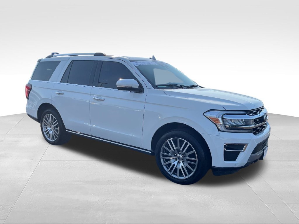 Used 2022 White Ford Limited image 7