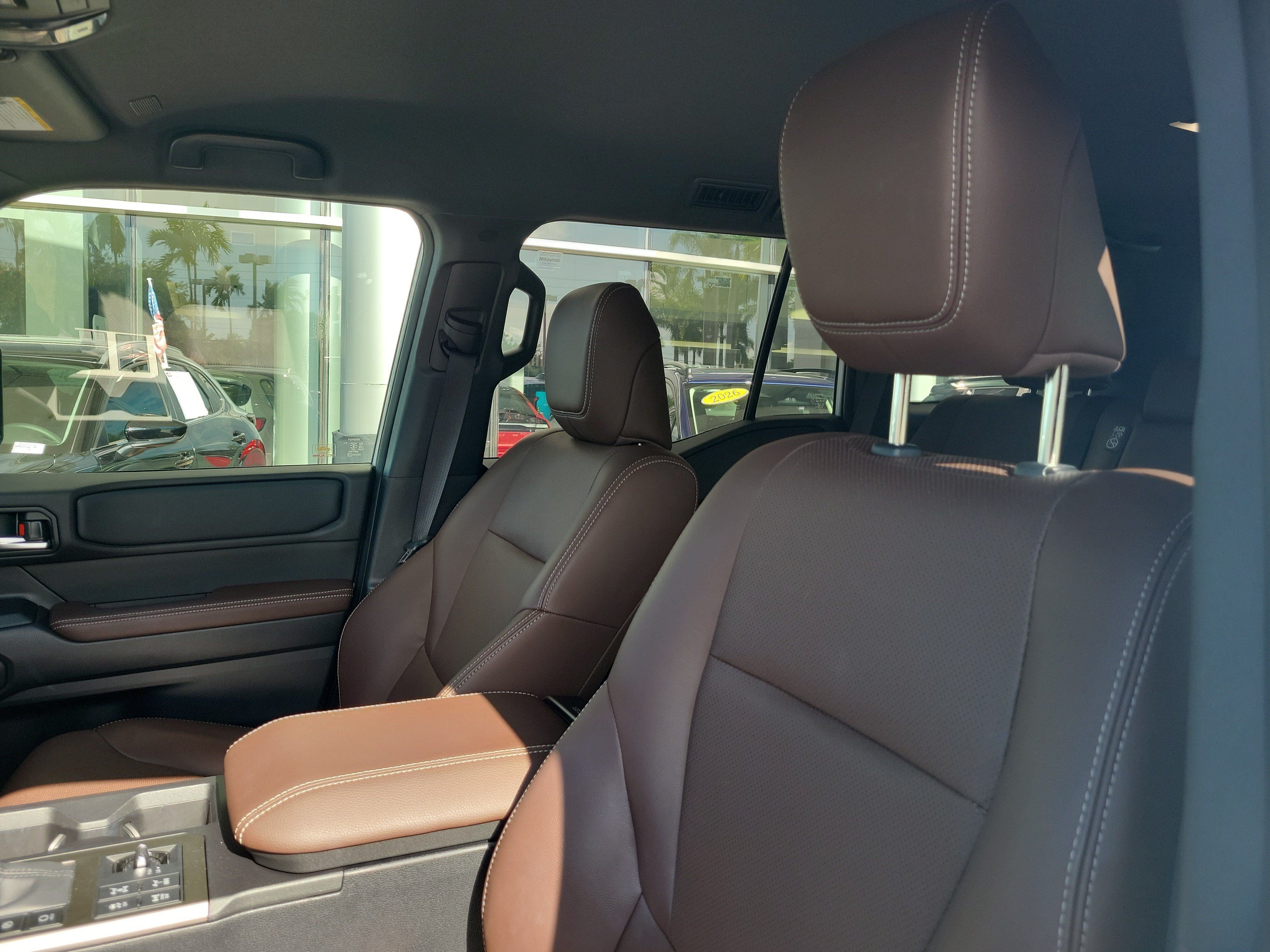 Used 2025 Pearl Toyota Base image 22