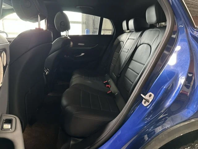 Used 2023  Mercedes-Benz GLC 300 Coupe image 27