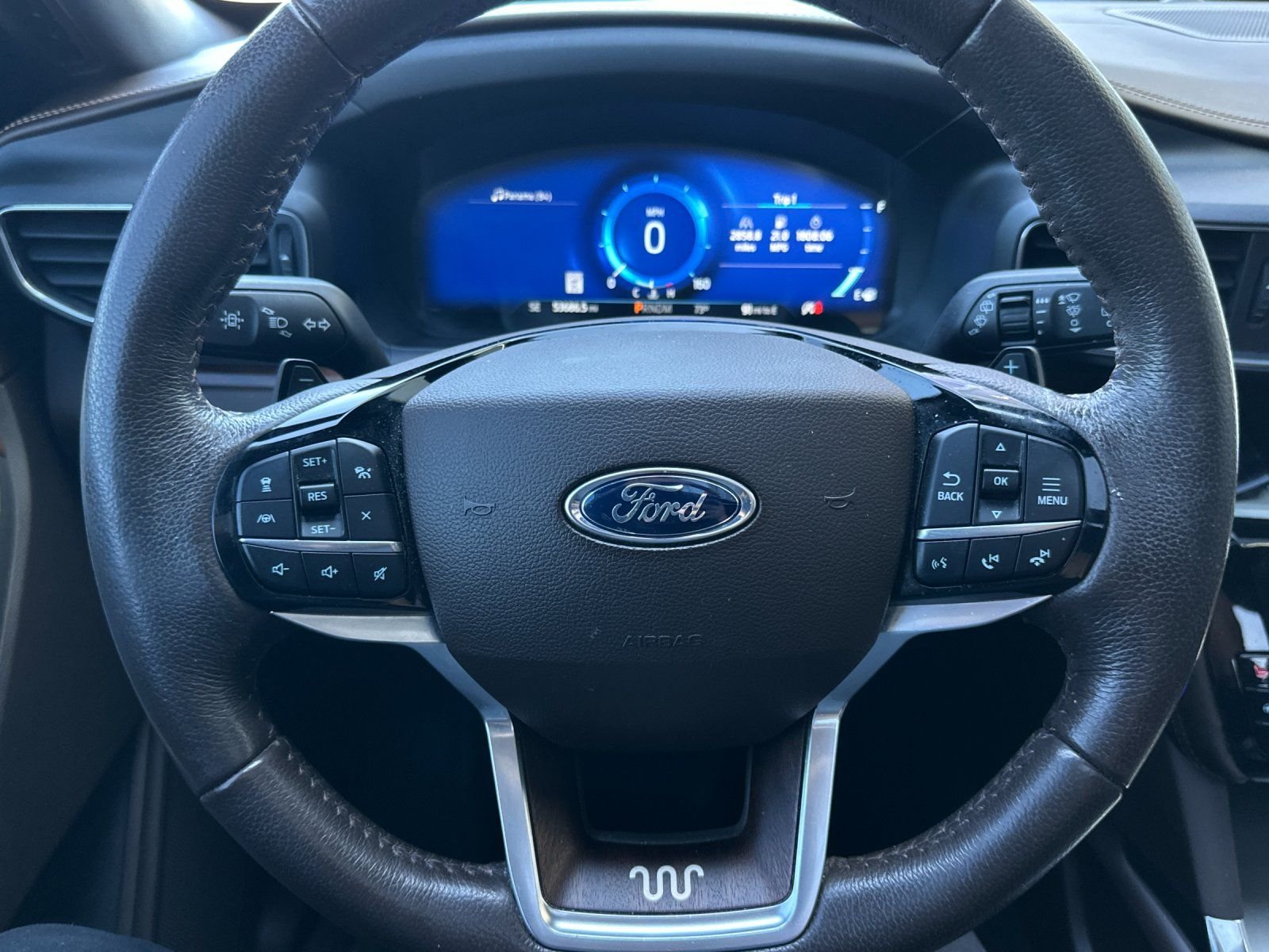 Used 2021 Silver Metallic Ford King Ranch image 22
