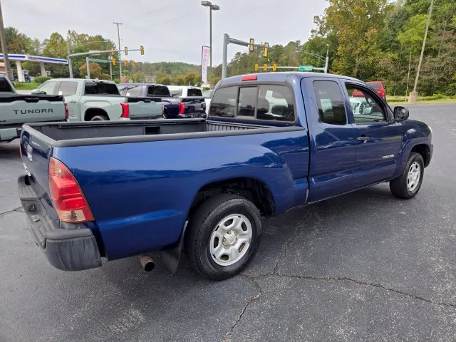 Used 2007 Blue Toyota  image 9